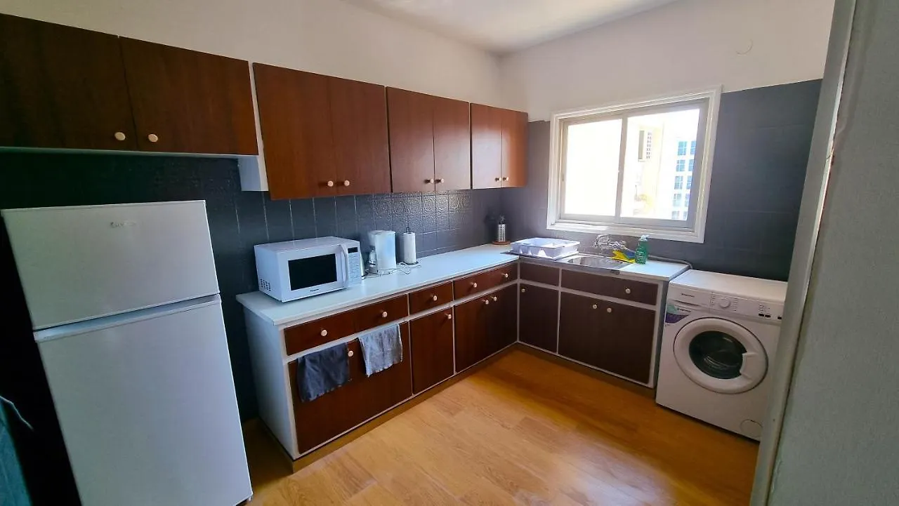 Unique 2Br Apt 11 With 300Mbit Plus Netflix Appartement Larnaca